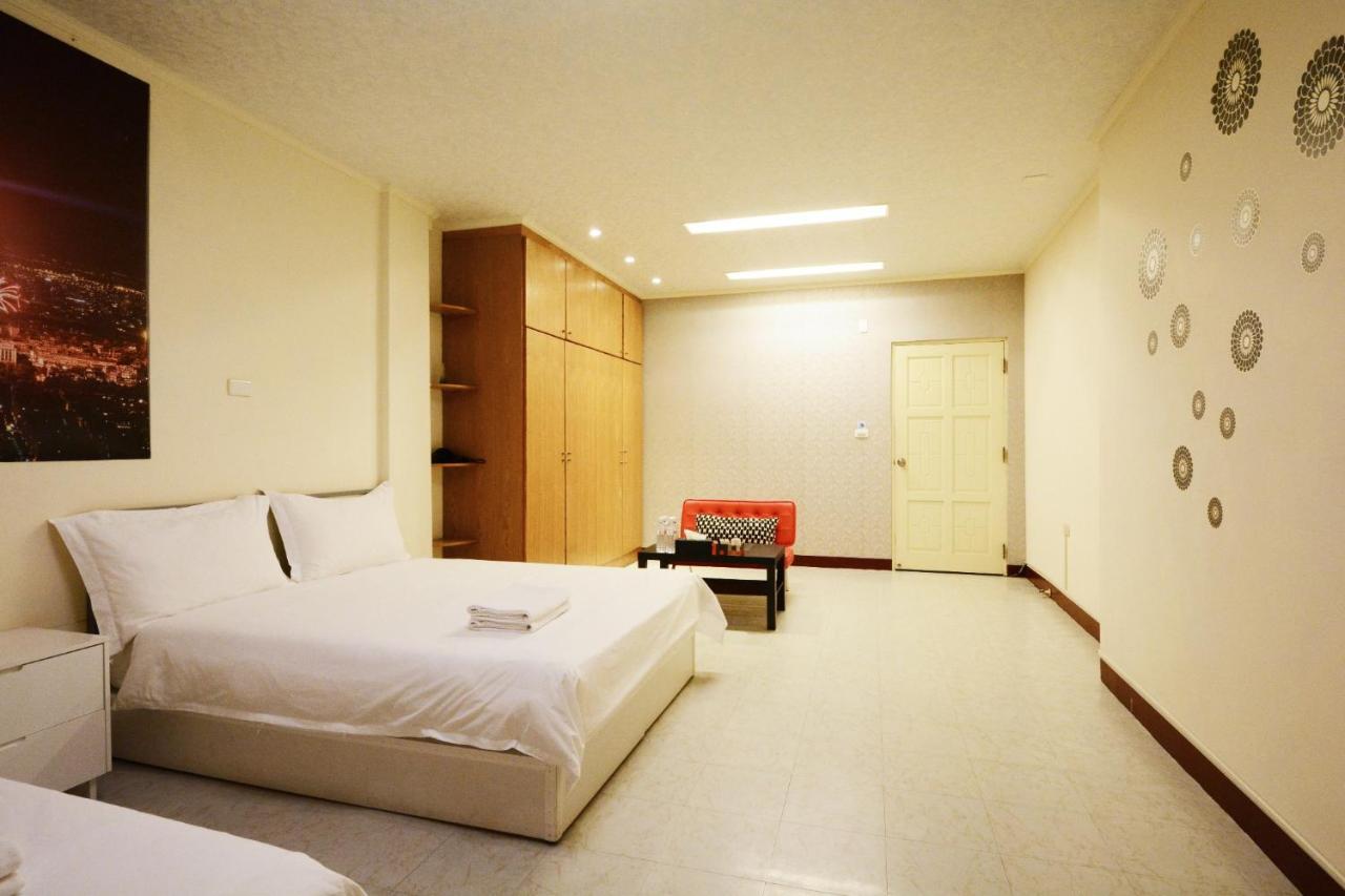 Ariyoshi Ya Tainan Exterior foto